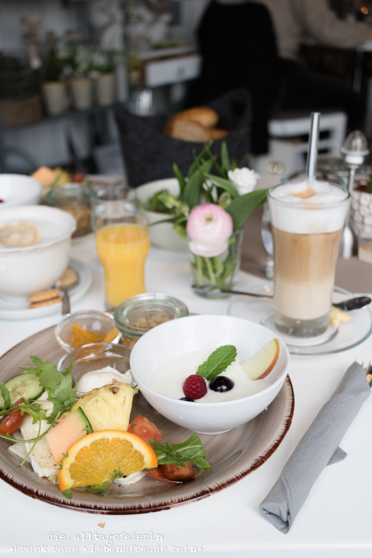 Frühstück im Café Pusteblume in Wittighausen, Wochenrückblick No 11-2020