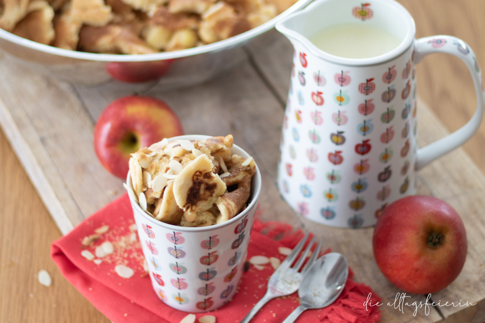 Superleckerer Apfel-Kaiserschmarrn - diealltagsfeierin.de