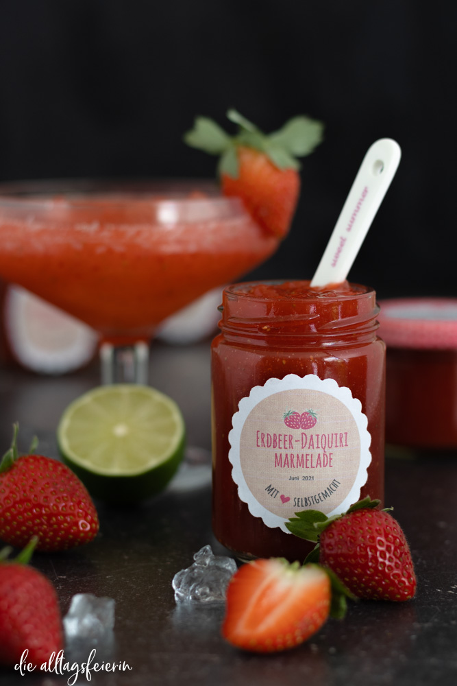 Rezept für Erdbeer-Daiquiri und Erdbeer-Daiquiri-Marmelade. #reisenzuhause Thema Costa Rica auf diealltagsfeierin.de