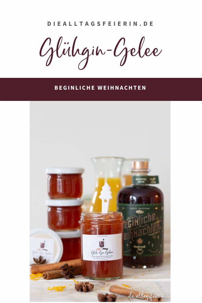 Rezept für Glühgin-Gelee, mit Flaschenpost Gin Beginliche Weihnachten, Brat-Apfelgin mit Glitzer, diealltagsfeierin.de